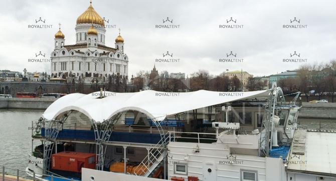 Установка эксклюзивного шатра на корабле «Ватель», г. Москва.